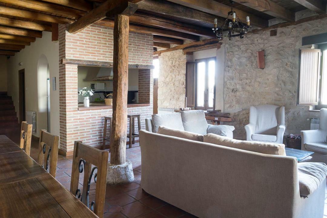 Casa Rural Los Yeros Aldeasona - Segovia Luaran gambar